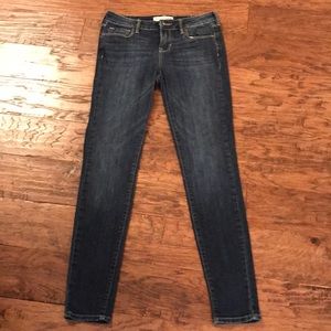 BullHead mid rise skinniest jeans